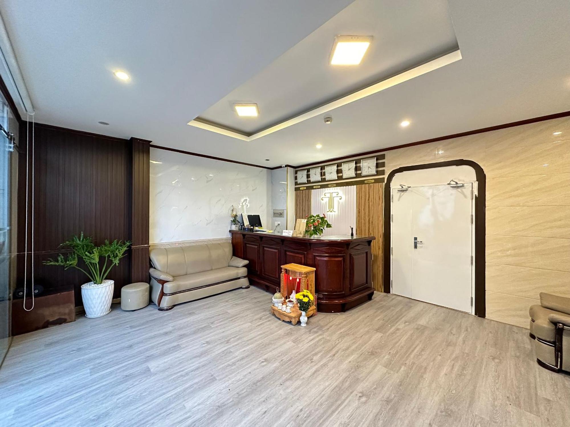 Thanh Thanh 5 Dalat Hotel - Ks Gan Cho Dem Gia Re Zewnętrze zdjęcie
