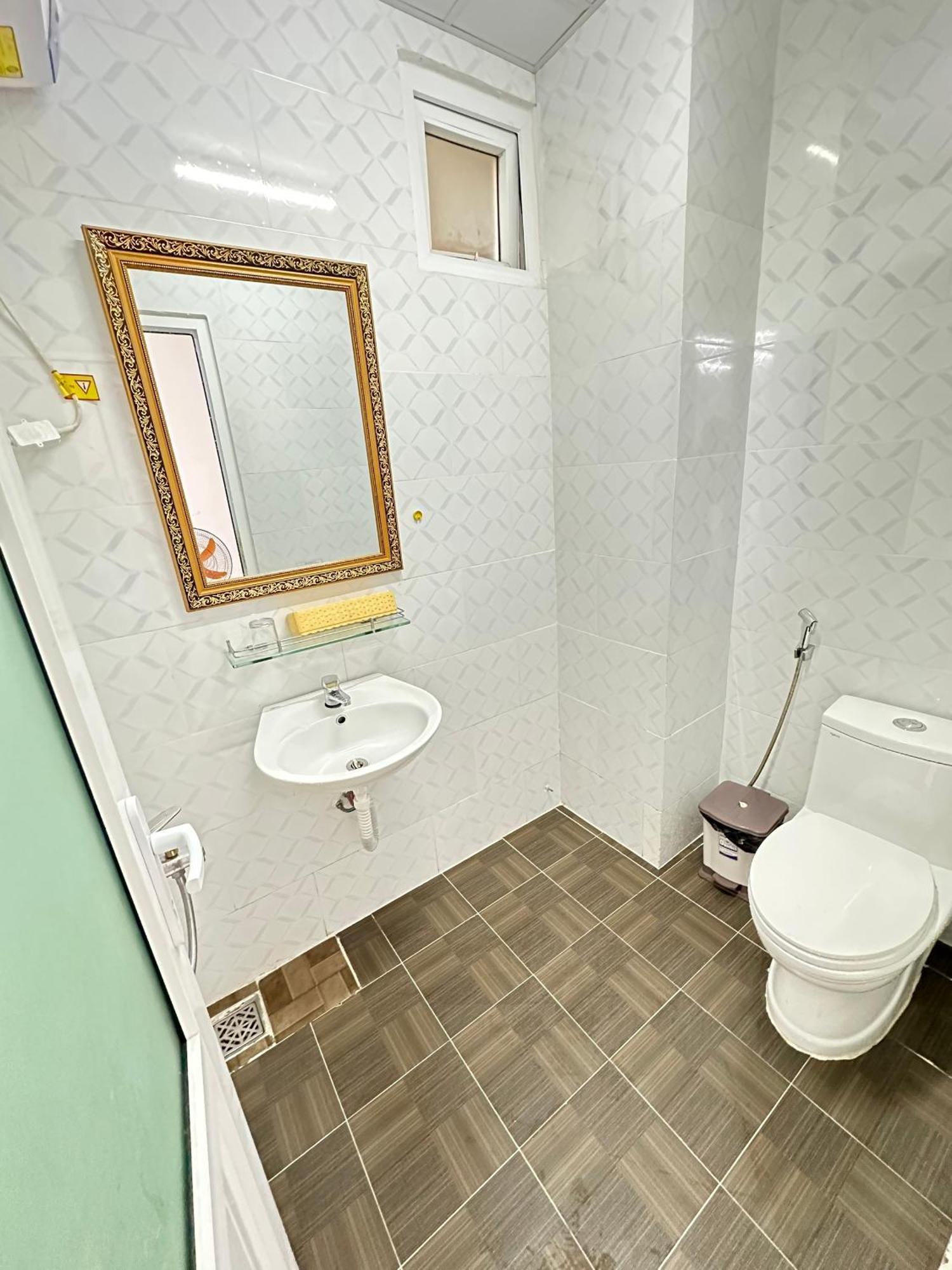Thanh Thanh 5 Dalat Hotel - Ks Gan Cho Dem Gia Re Zewnętrze zdjęcie