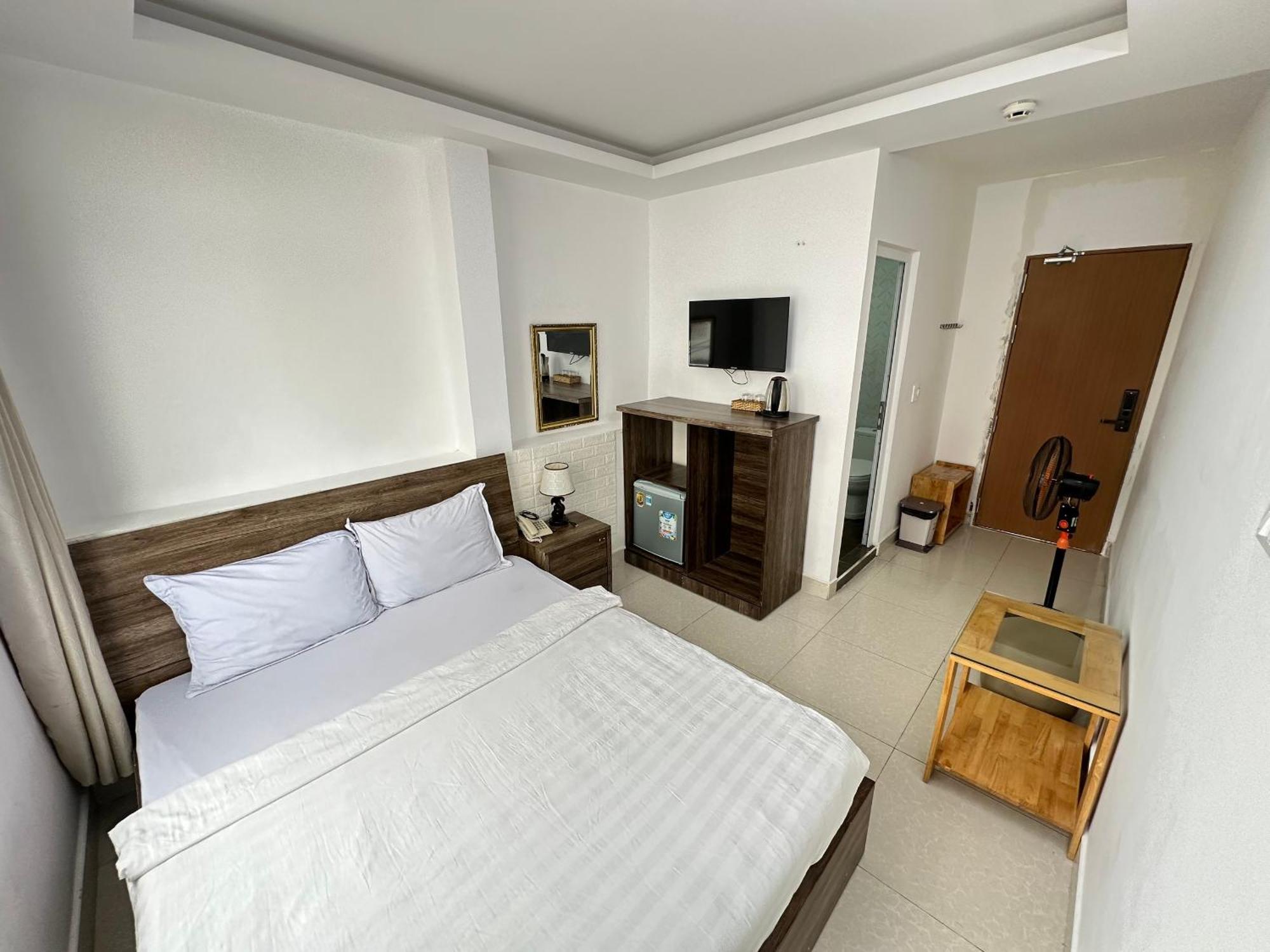 Thanh Thanh 5 Dalat Hotel - Ks Gan Cho Dem Gia Re Zewnętrze zdjęcie